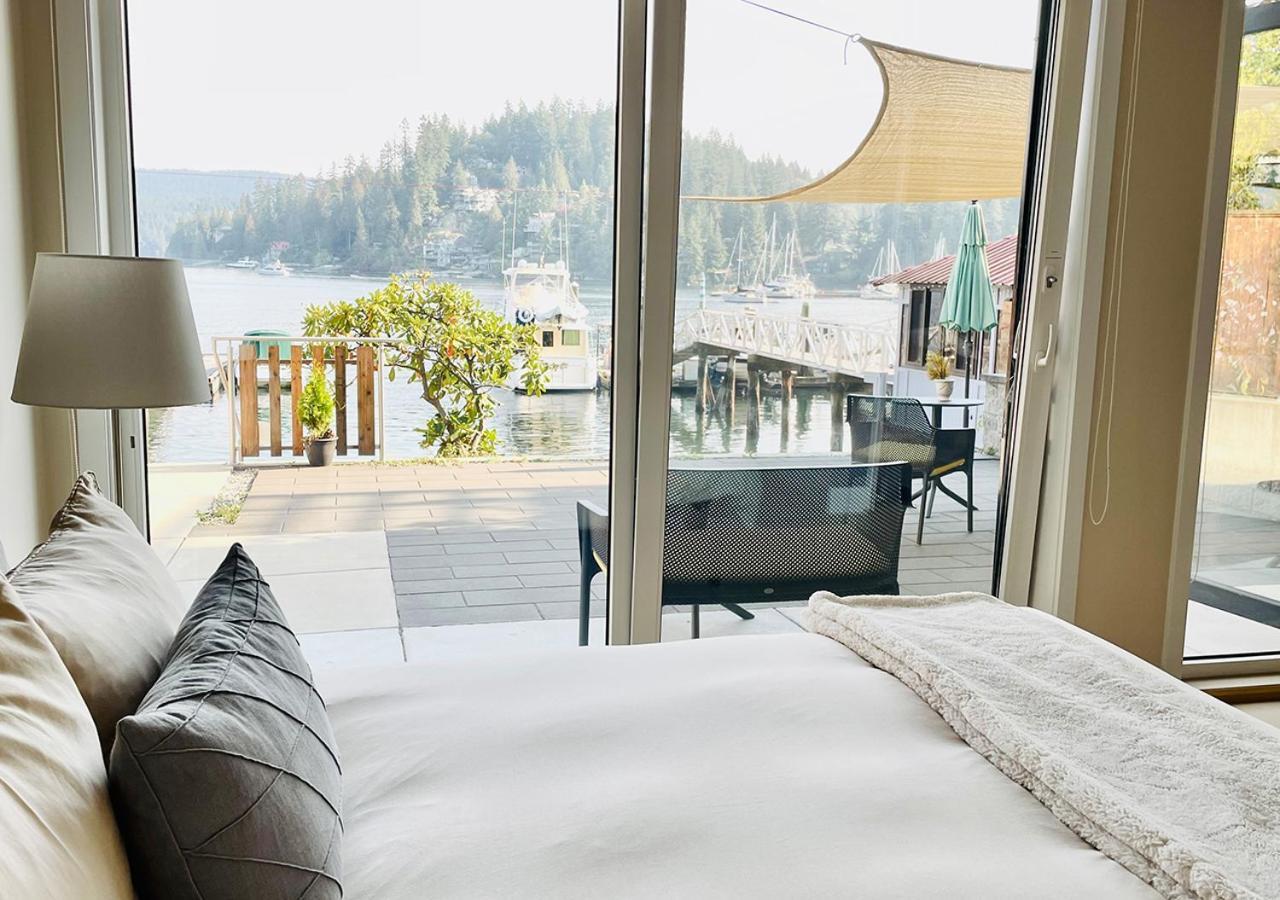 Oceanfront Zen Villa North Vancouver Exterior photo